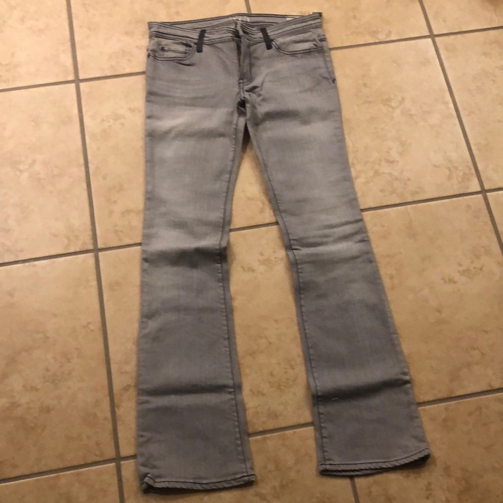BRAND NEW 575 GRAY DENIM JEANS